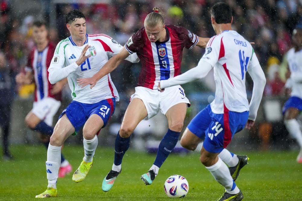 胡荷韬：现在膝盖还有很多问题；已不把自己看作年轻球员了